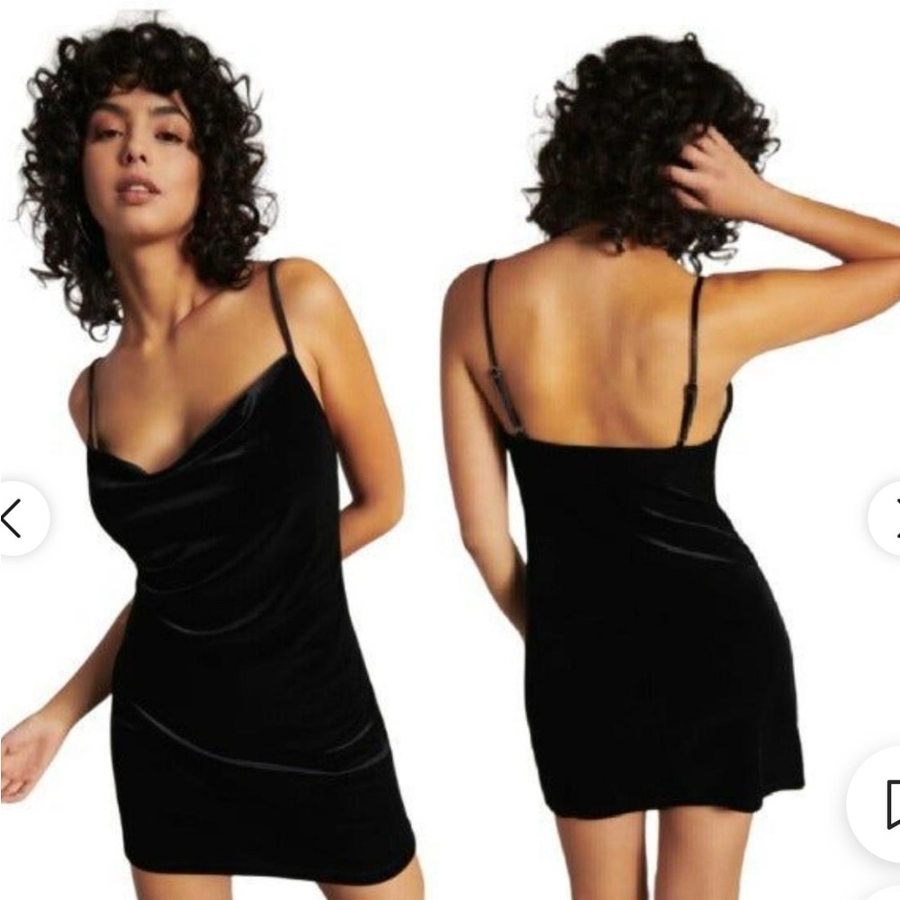NWT Banana Republic Velvet Spaghetti Strap Cowl Neck Mini Dress Size Medium P